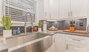 4121 Sheridan Dr, Charlotte, NC 28205