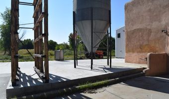 183 County Road 41, Alcalde, NM 87511