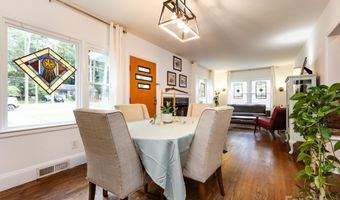 663 Mayview Dr, Charlotte, NC 28205