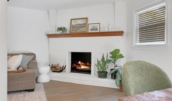 77 Dillingham Rd, Asheville, NC 28805