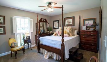 3210 Tunbridge Ln, Albany, GA 31721