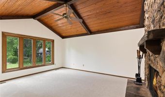 13789 Holyoke Ln, Apple Valley, MN 55124
