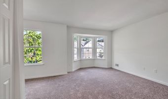 27 Esplanade Way, Bayville, NJ 08721