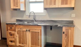 1232 Cheyenne Ave, Alliance, NE 69301