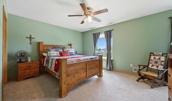 1323 Dacar St, Belle Fourche, SD 57717