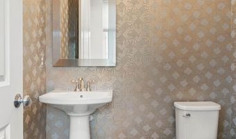 20379 CODMAN Dr, Ashburn, VA 20147