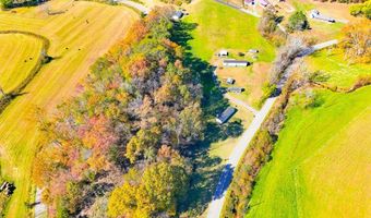 7588 Hayters Gap Rd, Saltville, VA 24370