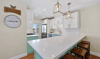 1202 N Pacific St 206B, Oceanside, CA 92054