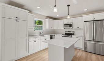 352 N Sherman St, Allegan, MI 49010