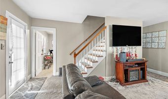 1228 Beardsley St, Akron, OH 44301