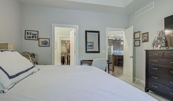 1614 STANTON Cir, Appleton, WI 54915