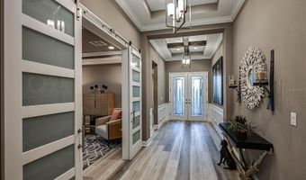 5373 WOLF CREEK Dr, Apollo Beach, FL 33572
