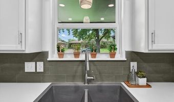 4953 Cornell Dr, Bartlesville, OK 74006