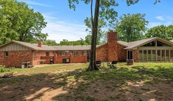 2318 Dorchester Dr, Bartlesville, OK 74006