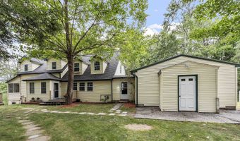 49 Sebbins Pond Dr, Bedford, NH 03110