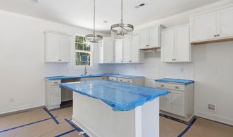 228 Telluride Ct, Aberdeen, NC 28315