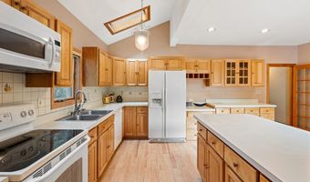 497 S Main St, Andover, MA 01810