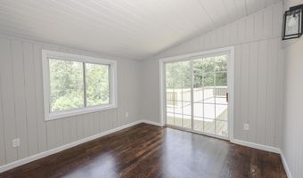 299 High St, Candia, NH 03034