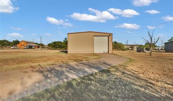 2002 Avenue L, Anson, TX 79501