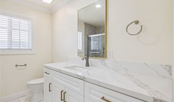 2104 Crenshaw Blvd, Los Angeles, CA 90016