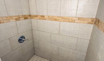 627 SIDNEY Cir, Anniston, AL 36207