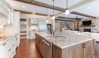 238 Westview Dr, Aurora, OH 44202