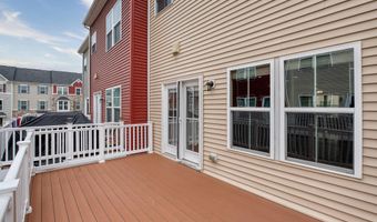 41686 MCMONAGLE Sq, Aldie, VA 20105