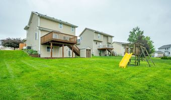 5204 NE Briarwood Dr, Ankeny, IA 50021