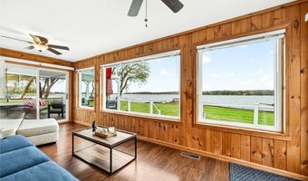 43055 Seaway Ave, Alexandria Bay, NY 13607