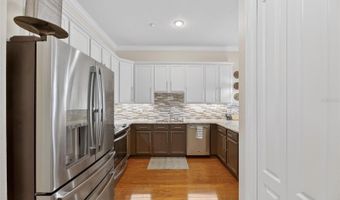 6408 MAYRA SHORES Ln, Apollo Beach, FL 33572