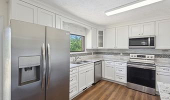 18134 Cleveland Rd, Abingdon, VA 24211