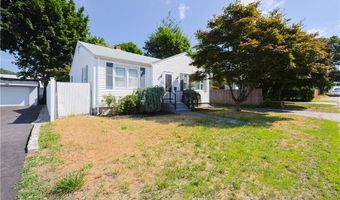 83 Vincent Ave, North Providence, RI 02904