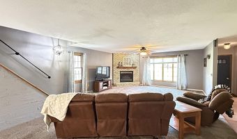 237 E Dahlstrom Ave, Appleton, MN 56208