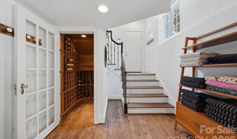 2700 Belvedere Ave, Charlotte, NC 28205
