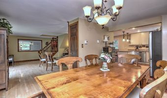 8 Whippoorwill Ln, Bethany, CT 06524
