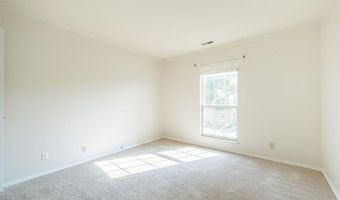 1445 Whispering Creek Dr E, Ballwin, MO 63021