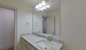 8118 Hendrick Dr, Baton Rouge, LA 70817