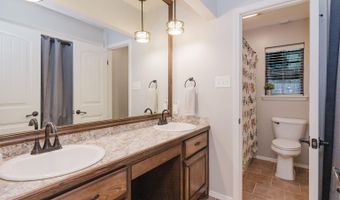 2501 Brookwood, Benton, AR 72015
