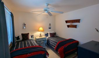 10 E 14th St, Avalon, NJ 08202