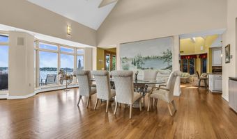 99 Holly Ln, Bayville, NJ 08721
