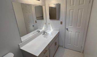 3502 HOLLY Rd, Annandale, VA 22003