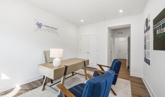 5413 WOODWAY Dr, Alexandria, VA 22310