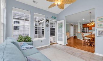 5 Minot Light Ct, Barnegat, NJ 08005