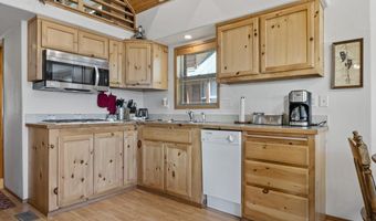 7900 Hyatt Prairie Rd # 15, Ashland, OR 97520