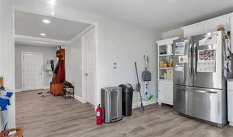 19 Hardwick St, Cumberland, RI 02864