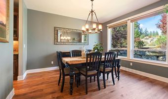 2885 NW Perlette Ln, Bend, OR 97703