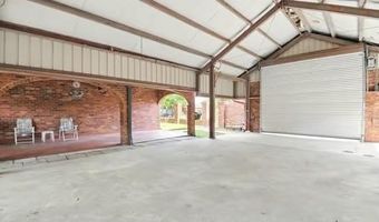 302 SCHLIEF Dr, Belle Chasse, LA 70037
