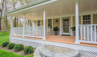 79 Sturgis Ln, Barnstable, MA 02630