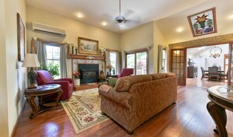 625 McKay Rd, Amsterdam, NY 12010