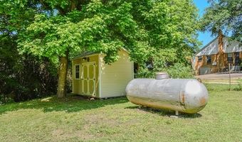 205 SE 2nd St, Antlers, OK 74523
